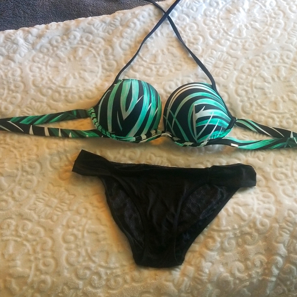 Victoria Secret pink bikini, rare palm print.